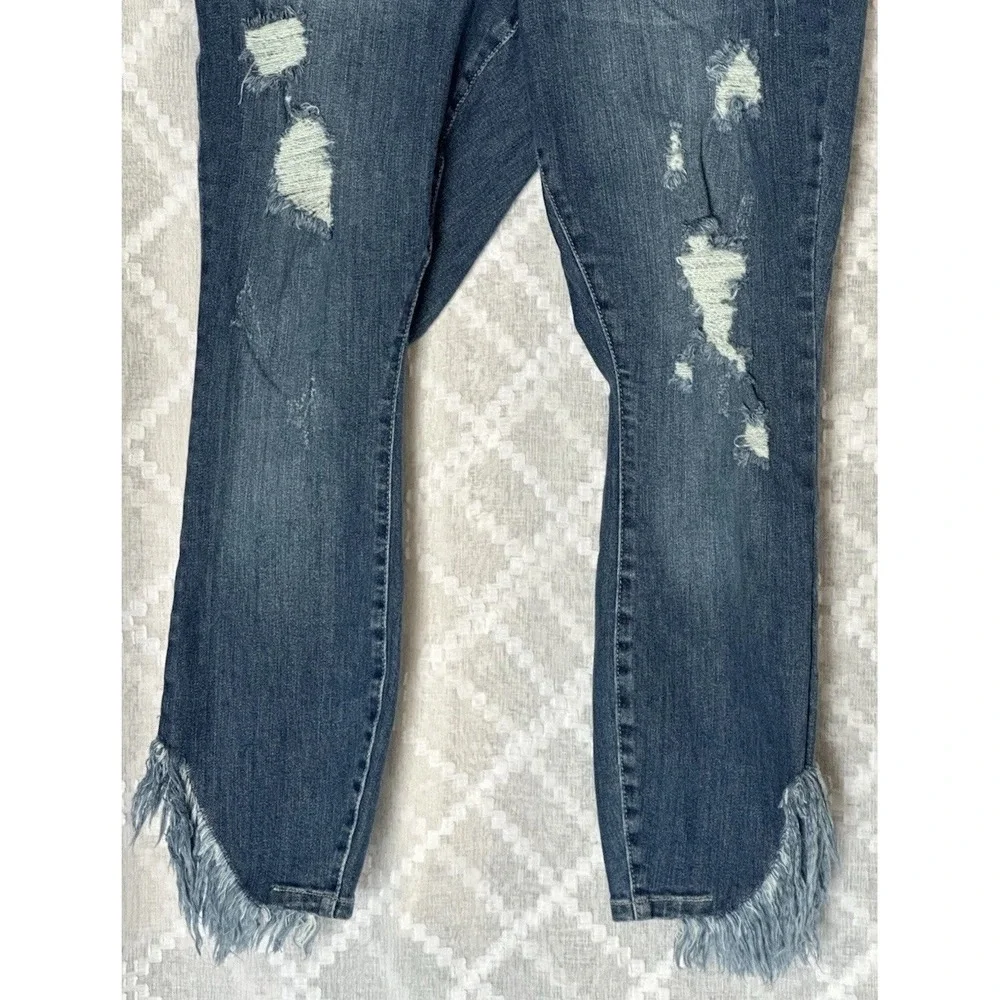 Judy‎ Blue Womens 14W Skinny Jeans Distressed Raw Hem Stretch Denim Blue Casual